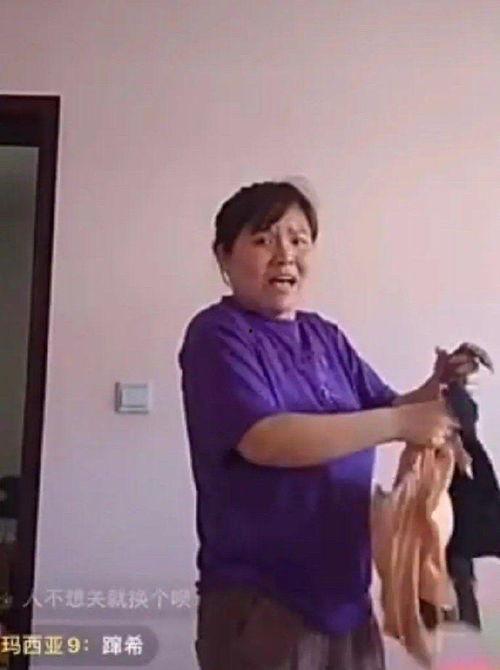 娱乐吃瓜军郭老师,揭秘娱乐圈幕后真相，带你吃遍娱乐瓜界